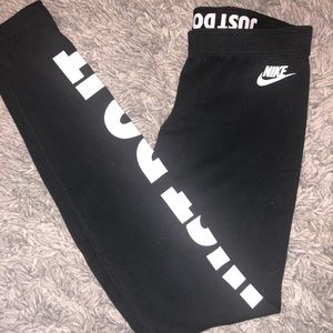 Nike Leg-A-See leggings